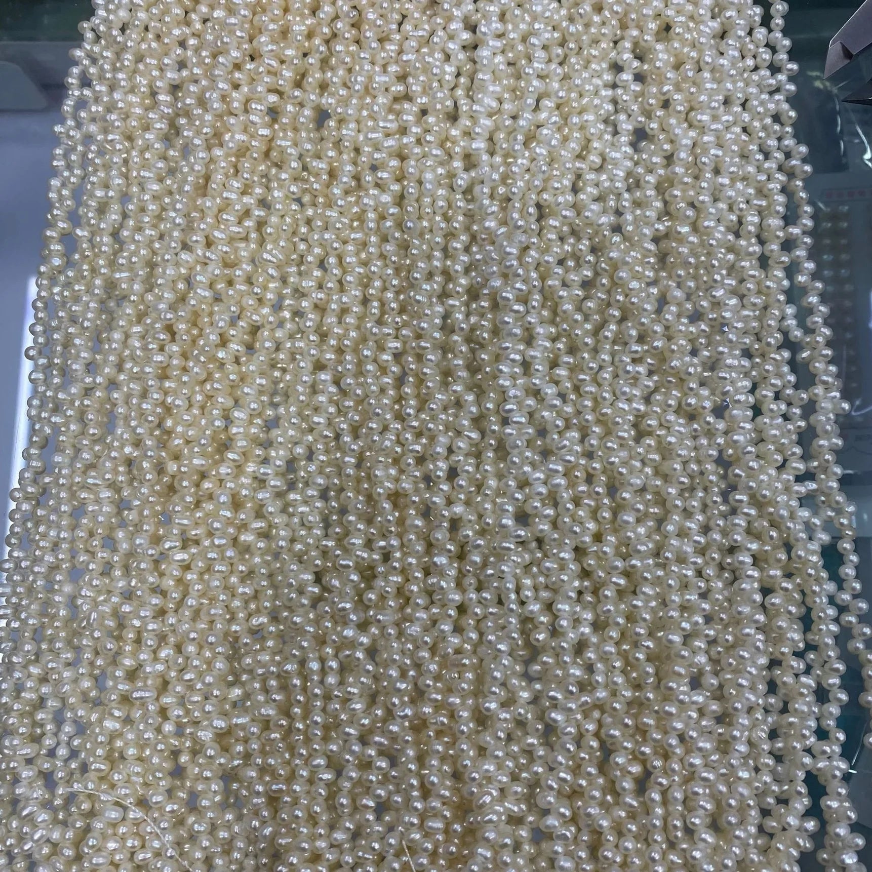 5A Natural White Freshwater Pearls pearls 3-3.5mm Strong Light Grain-Free Spot-Free DIY Fashion Jewelry Design Accessories Pearl