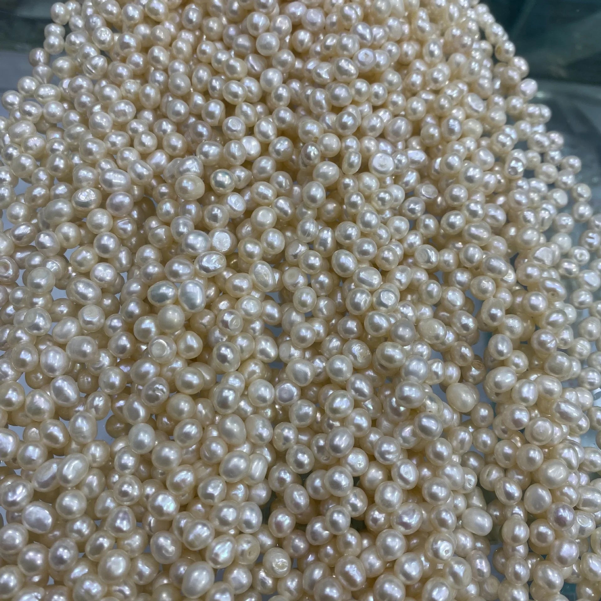 Natural Freshwater Pearls5-5.5mm Nearly round Fashion DIY jewelry design using pearls Baroque pearls