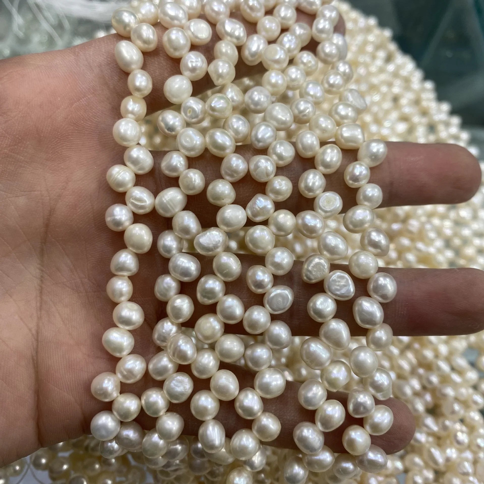Natural Freshwater Pearls5-5.5mm Nearly round Fashion DIY jewelry design using pearls Baroque pearls