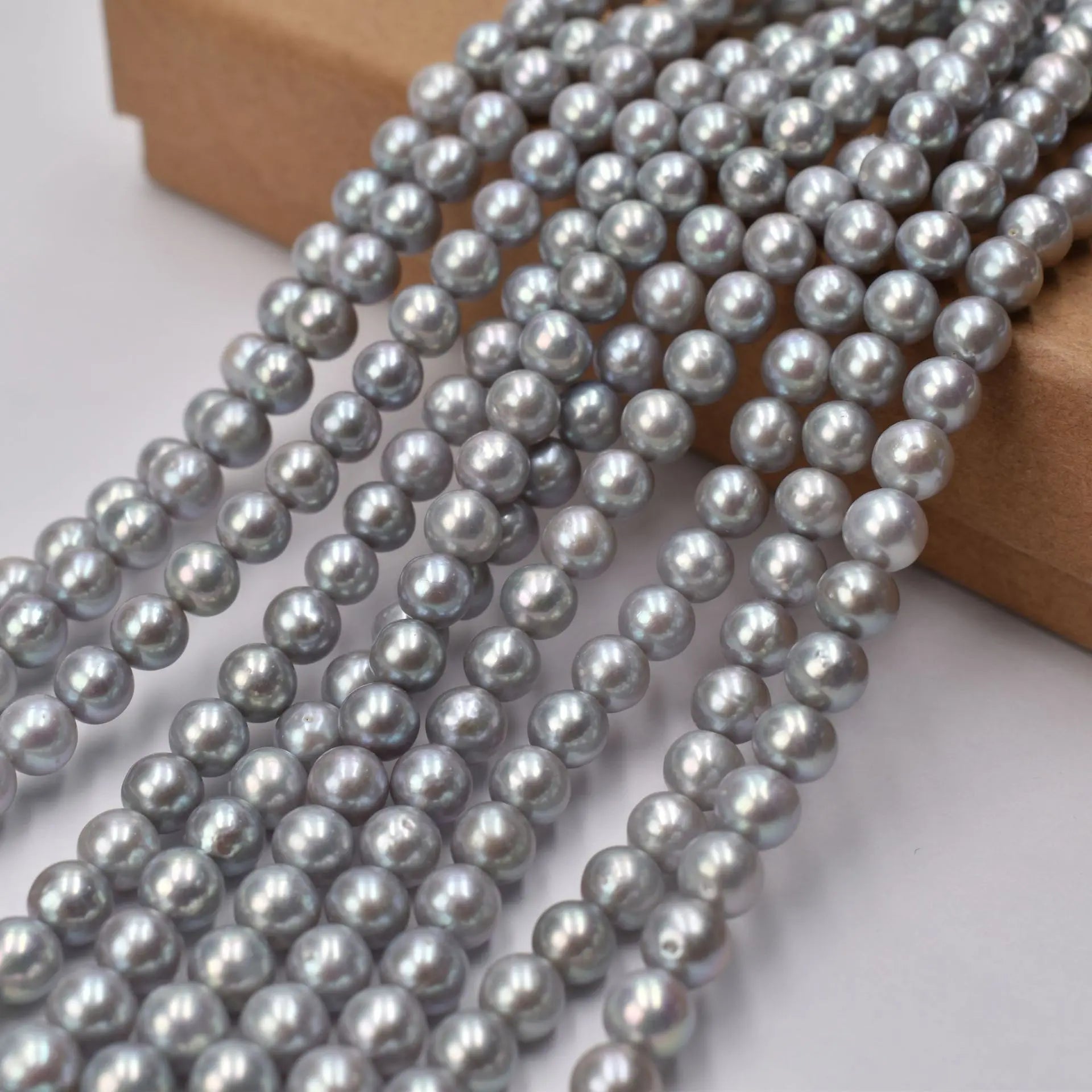 4A Grade 7-8mm Natural Gray Freshwater Pearls Loose round Pearl Drilled for DIY Jewelry & Jewelry Making