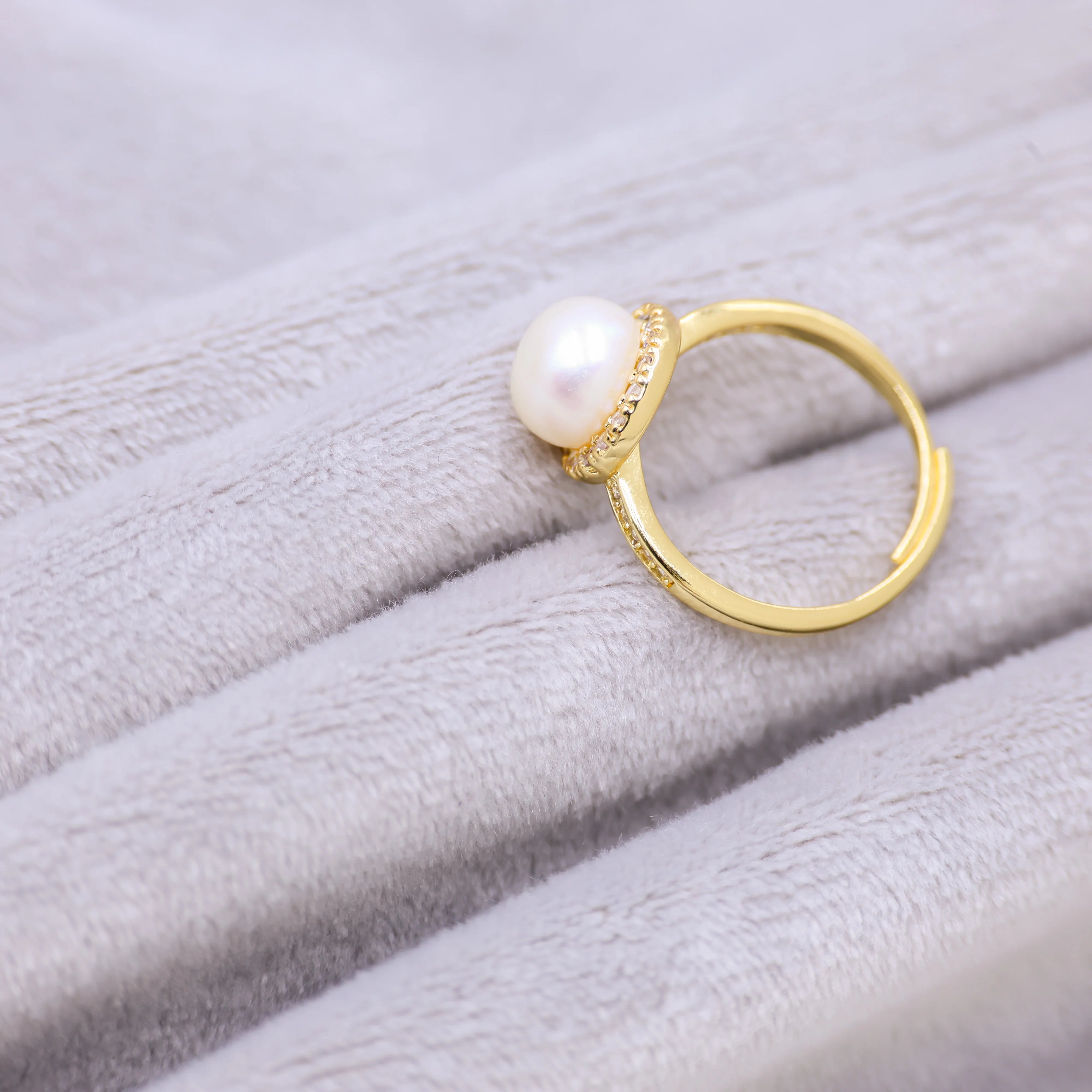 High Quality 18K Gold Plated Natural Freshwater Pearl Ring Luxury Adjustable Open Wedding Jewelry Wholesale