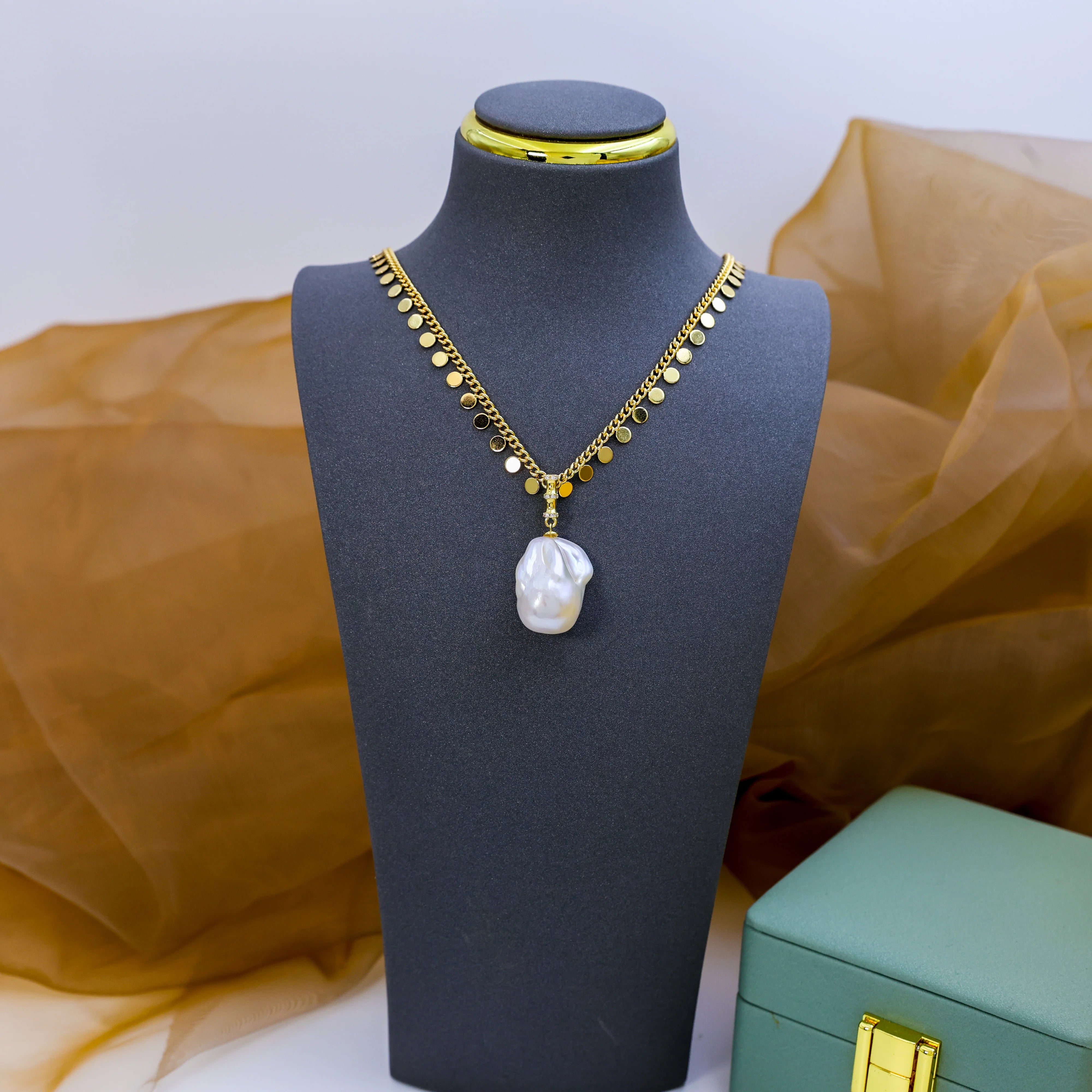 Ladies' DIY 18K gold plated high-end natural shaped pearl Baroque necklace