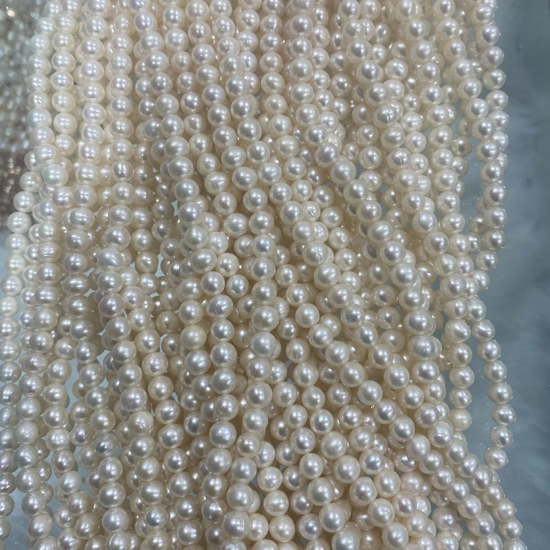 Natural Freshwater Pearls5-5.5mm Nearly round Fashion DIY jewelry design using pearls Baroque pearls
