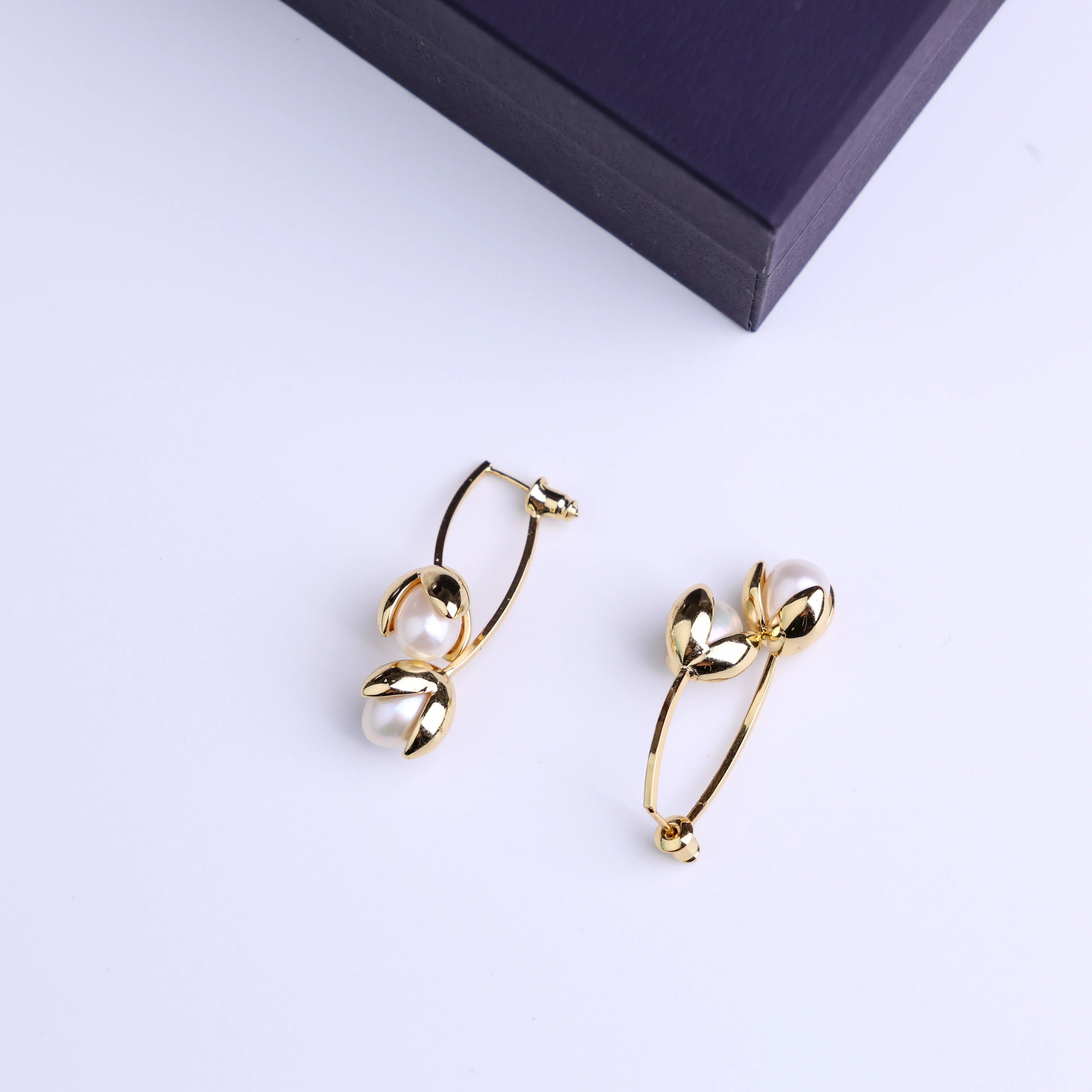 DIY Fashion Design Women's Trendy Tulip Earrings Freshwater Natural  Pearls with18K gold Wedding Gift Wholesale Fashion Jewelry
