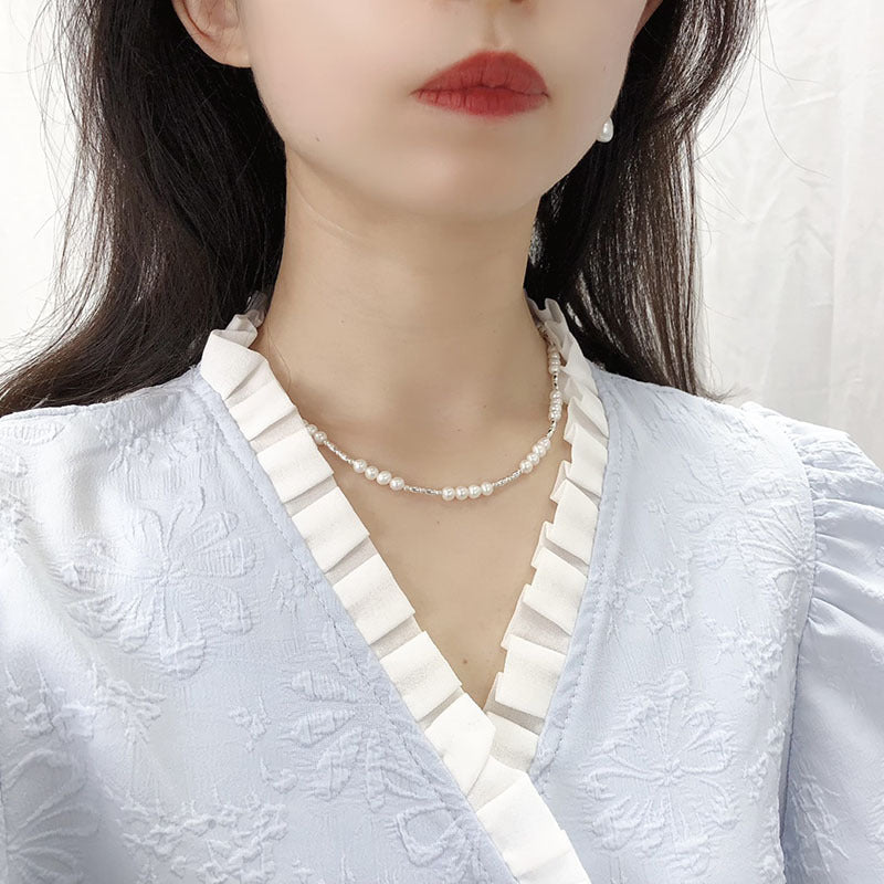 Natural pearl necklace