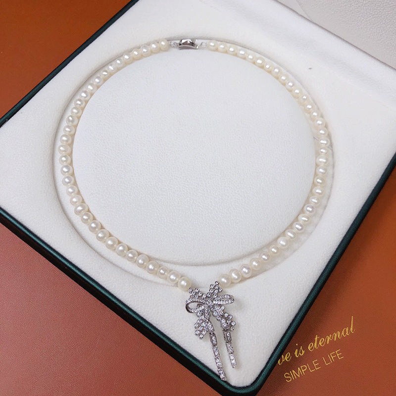 Natural freshwater pearl new fashion versatile jewelry light luxury niche design clavicle necklace
