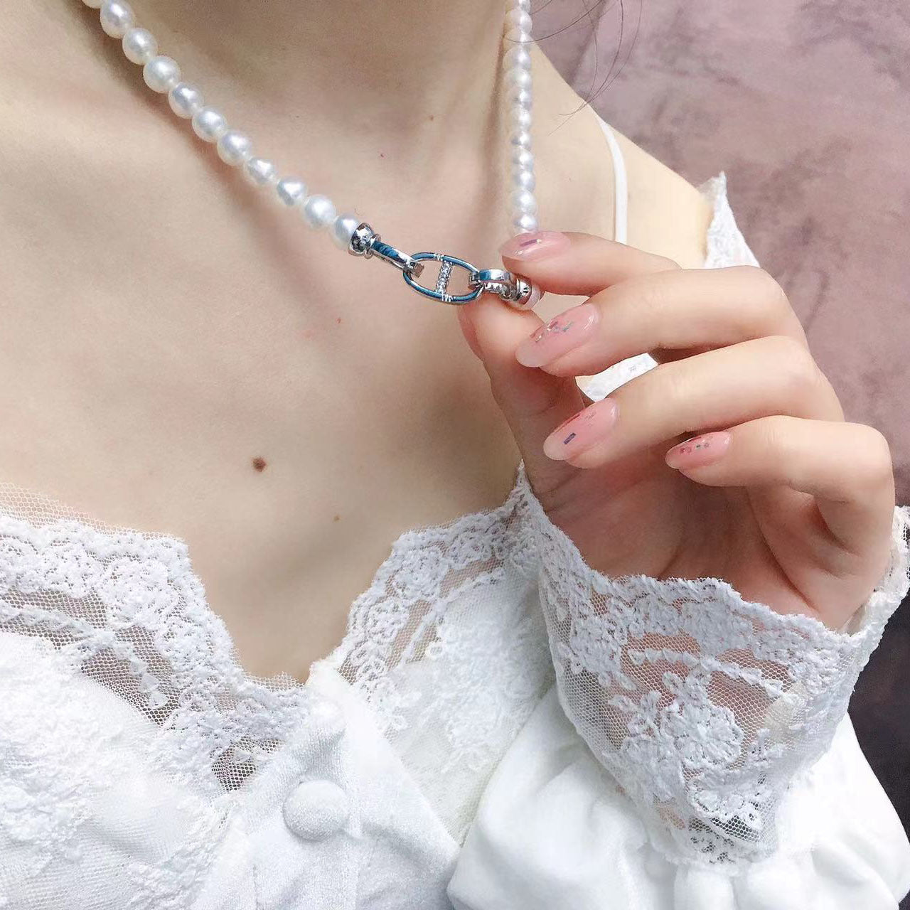 New freshwater pearl necklace women's white versatile light luxury jewelry